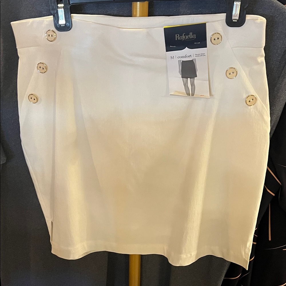 Rafaella Cream Mini Skort with Decorative Buttons